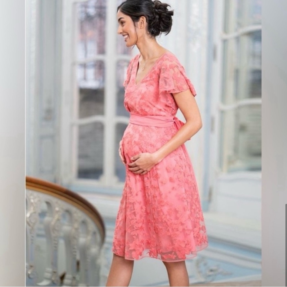 Luxe by Seraphine Size 4 Coral Pink Floral Lace Maternity to Nursing Dress